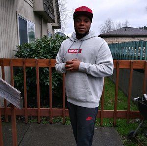 Meet your Posher, Christopher